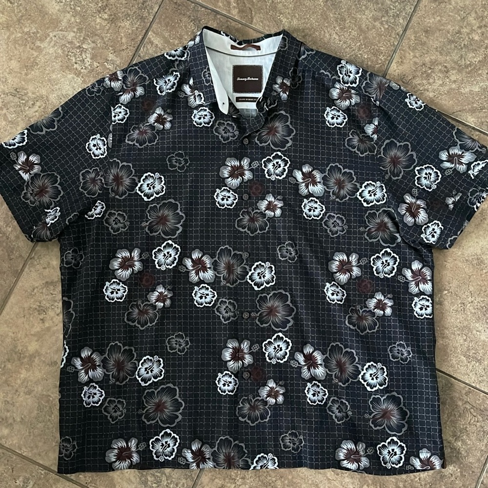 Men’s Tommy Bahama Shirt